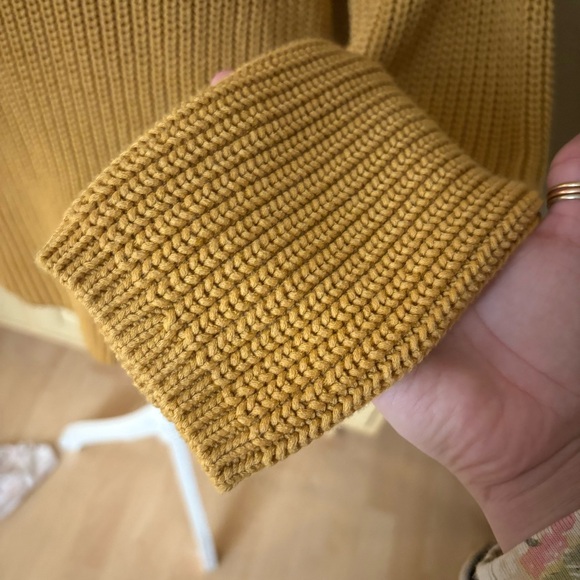 JENNI KAYNE Fisherman Organic Cotton V Neck Knit Sweater in Mustard Size Medium - Picture 5 of 11